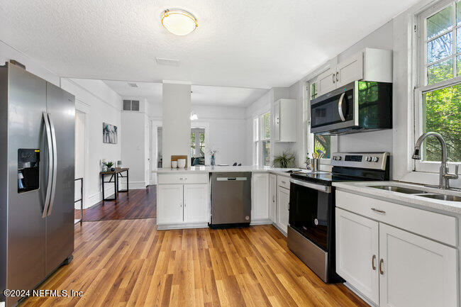 2735 Downing Street Jacksonville, FL 32205 - Photo 13 of 31 024_2735_downing_24