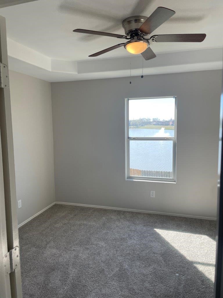 12704 Rio Nueces Lane Rosharon, TX 77583 - Photo 24 of 41 an empty room with a window