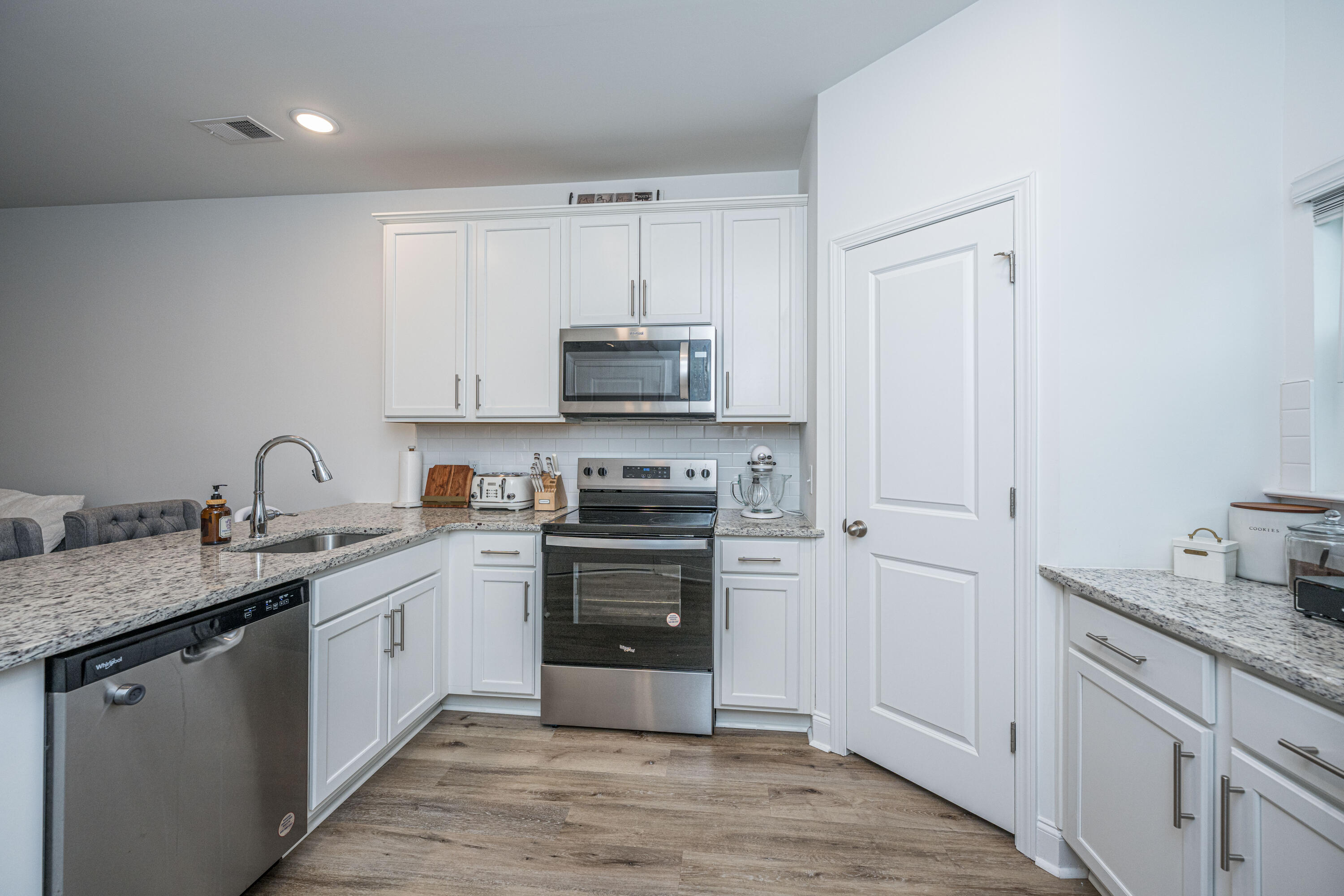 206 Cache Court Charleston, SC 29414 - Photo 3 of 31 206CacheCt015