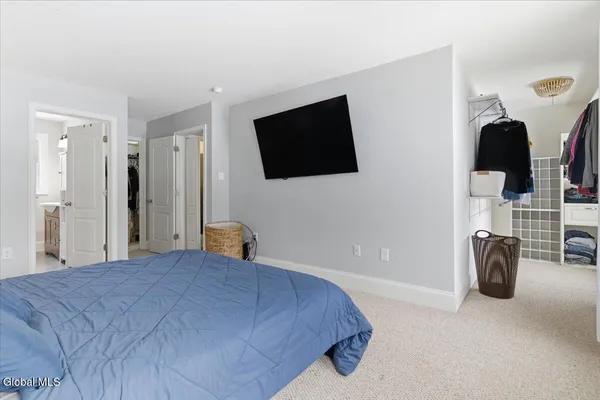 $599,900 | 61 Plank Road, Halfmoon, NY 12188