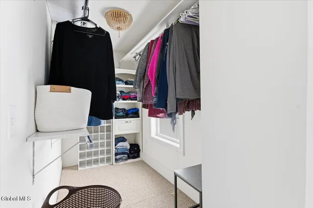 $599,900 | 61 Plank Road, Halfmoon, NY 12188