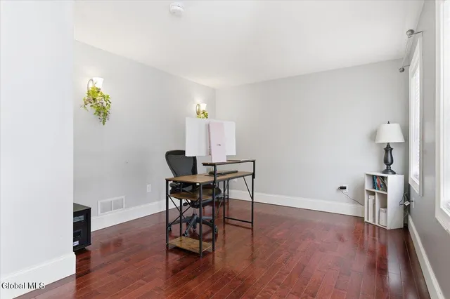 $599,900 | 61 Plank Road, Halfmoon, NY 12188