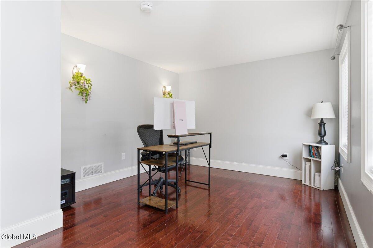 61 Plank Road Halfmoon, NY 12188 - Photo 2 of 36 09-FJD_8541