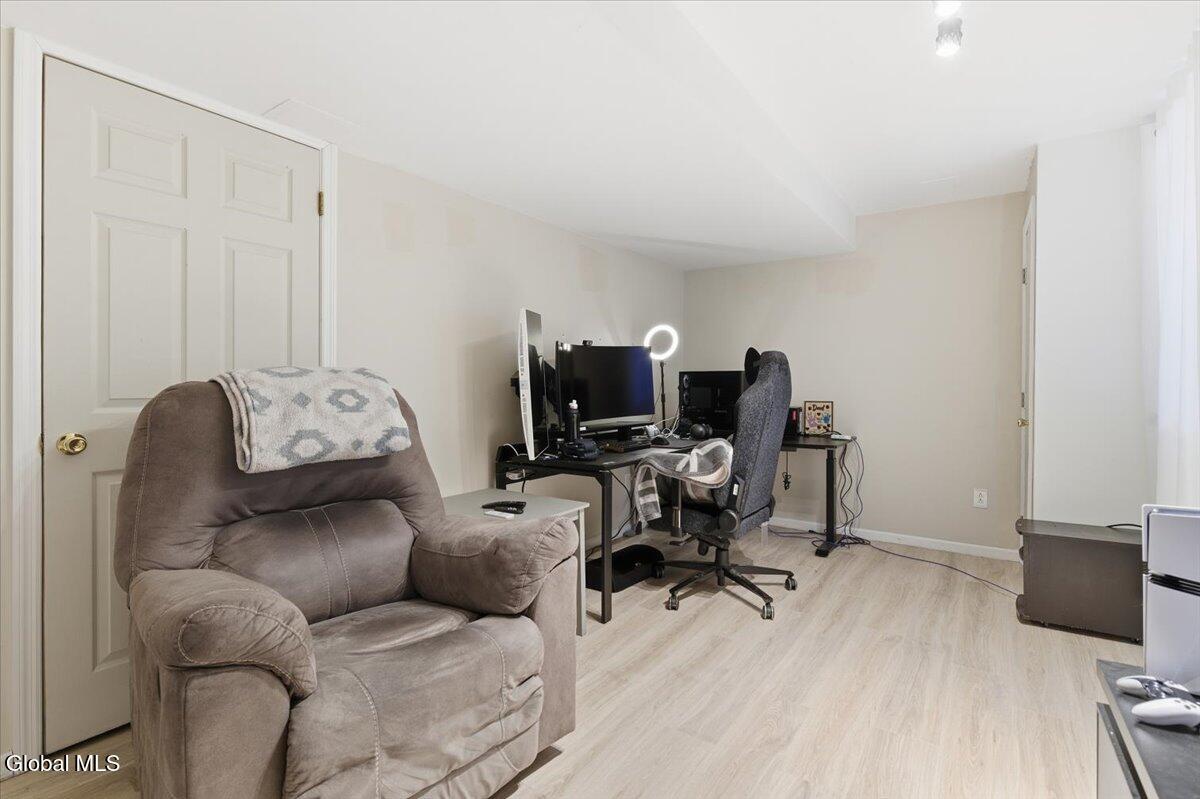 61 Plank Road Halfmoon, NY 12188 - Photo 26 of 36 38-FJD_8628