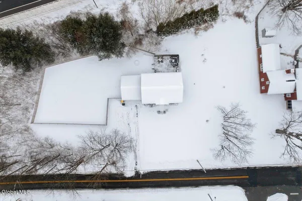 $599,900 | 61 Plank Road, Halfmoon, NY 12188