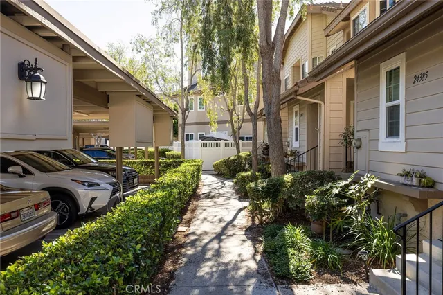 $687,000 | 24377 Marquis Court, Laguna Hills, CA 92653