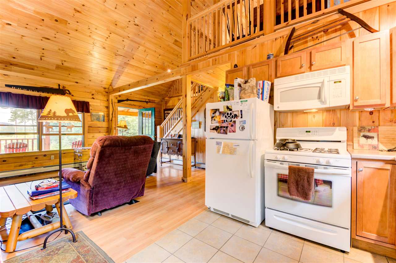 509 Old E Road Whitefield, NH 03598 - Photo 14 of 40
