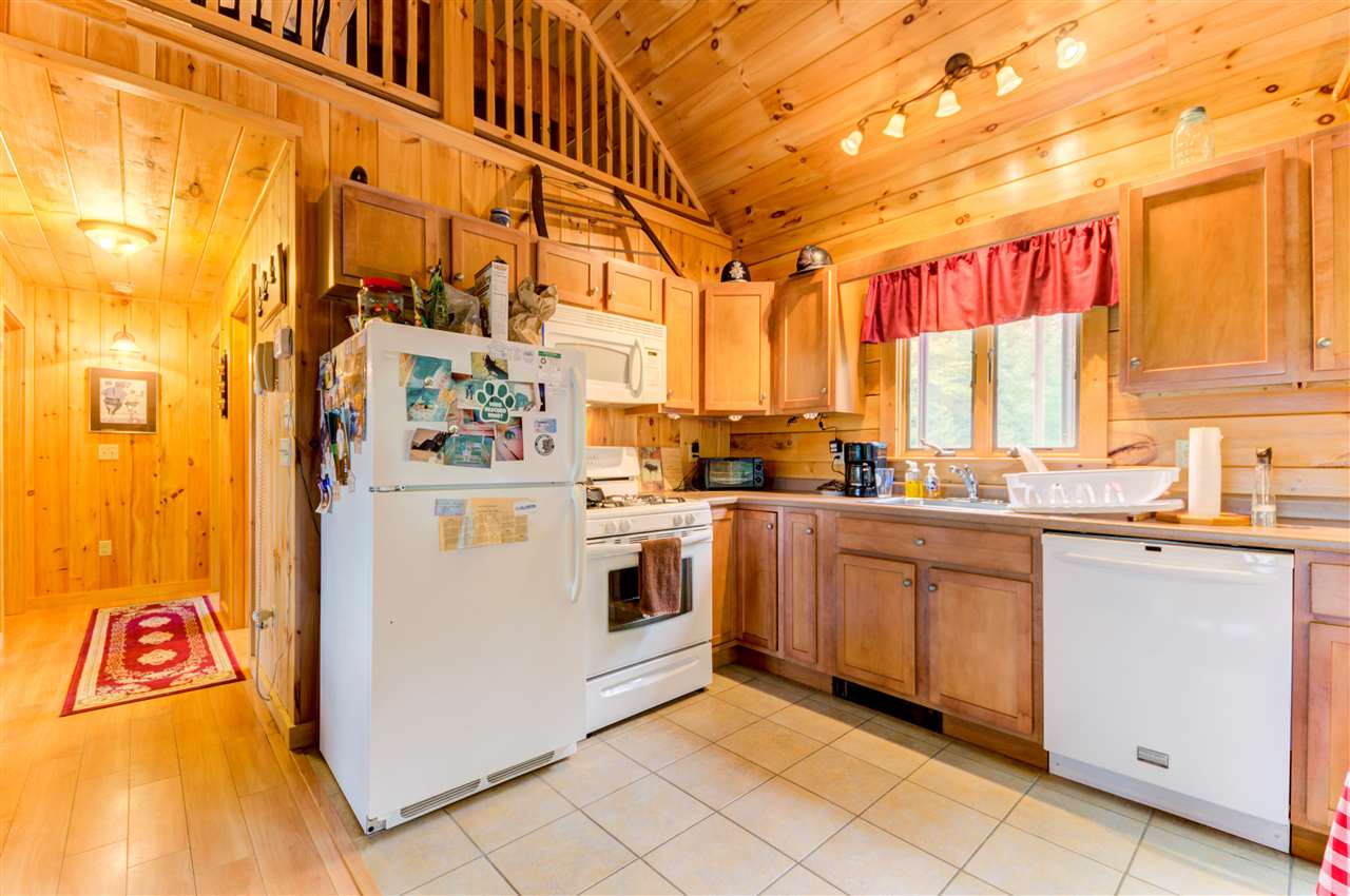 509 Old E Road Whitefield, NH 03598 - Photo 3 of 40
