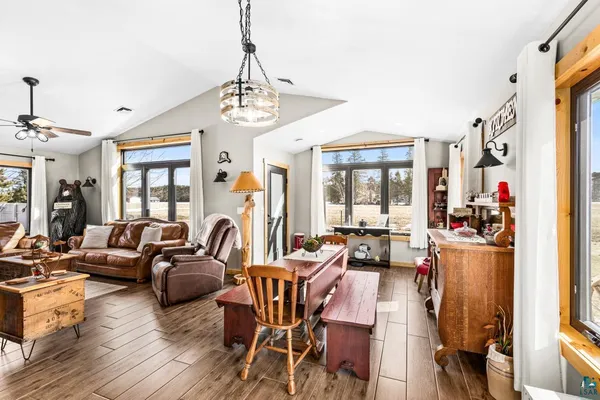 $525,000 | 2238 County Road 1, Wrenshall, MN 55797