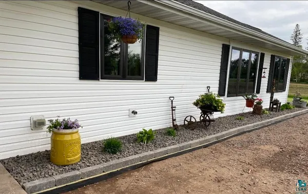 $525,000 | 2238 County Road 1, Wrenshall, MN 55797