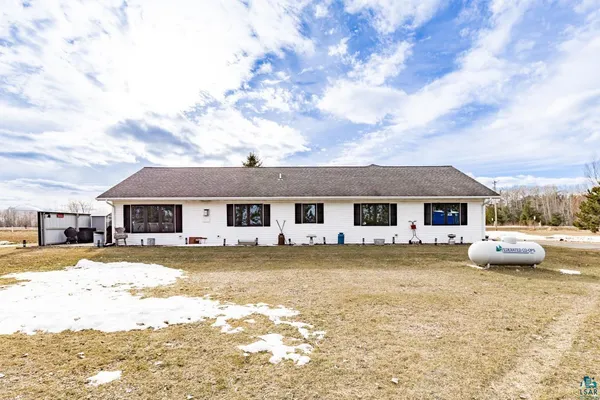 $525,000 | 2238 County Road 1, Wrenshall, MN 55797