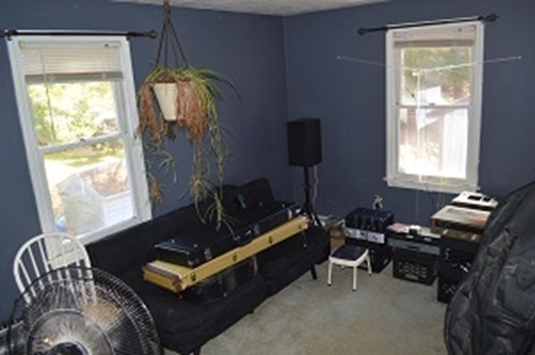 12 Summer Street Wareham, MA 02571 - Photo 8 of 24 a living room with furniture and a window