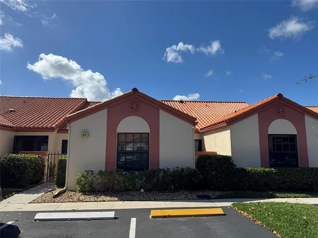 $375,000 | 84 Centennial Court, Deerfield Beach, FL 33442
