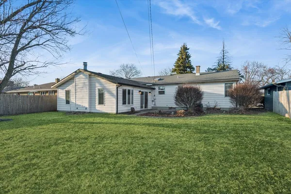 $310,000 | 1706 Avalon Avenue, Joliet, IL 60435