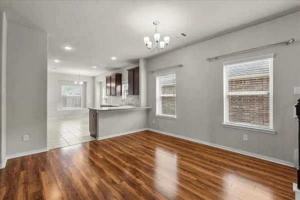 $289,000 | 5111 Bay Lane, Bacliff, TX 77518