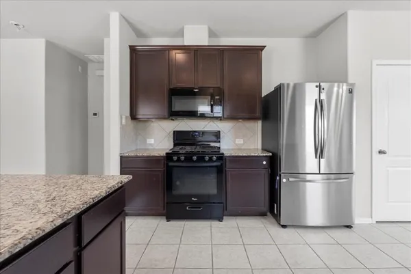 $289,000 | 5111 Bay Lane, Bacliff, TX 77518