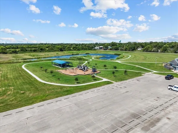 a view of a golf course with a garden