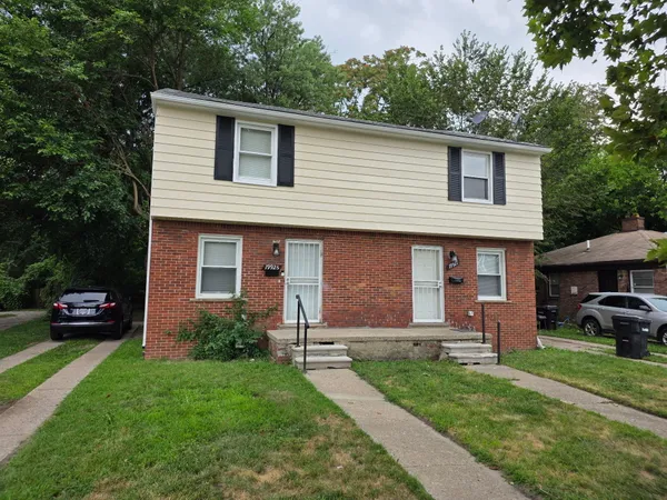 $1,300 | 19925 Greenfield Road, Detroit, MI 48235