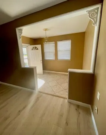 $1,400 | 2329 Lyndell Drive, Chalmette, LA 70043