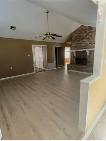 $1,400 | 2329 Lyndell Drive, Chalmette, LA 70043