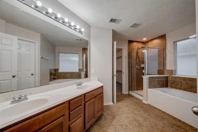 $2,275 | 74 San Simeon Drive, Manvel, TX 77578