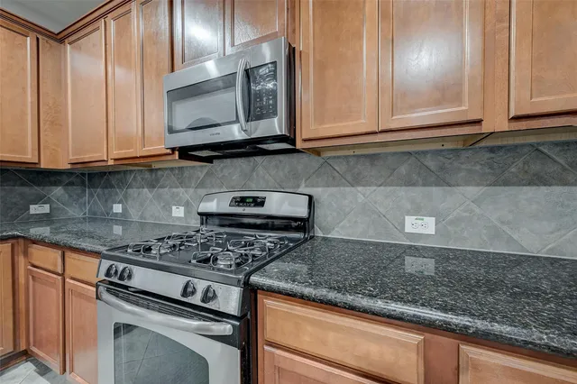 $2,275 | 74 San Simeon Drive, Manvel, TX 77578