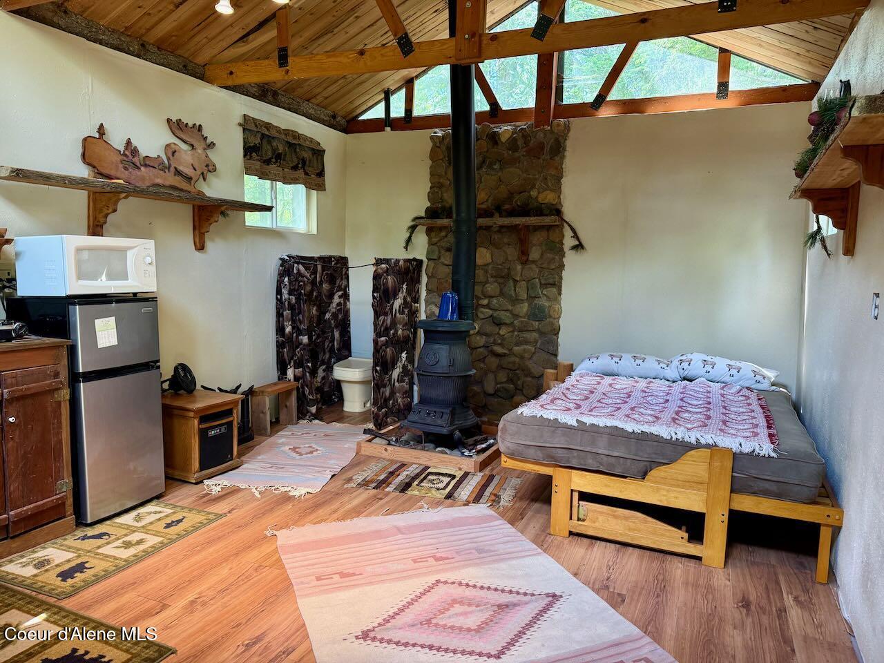 8213 Rapid Lightning Road Sandpoint, ID 83864 - Photo 7 of 40 Cozy Cabin