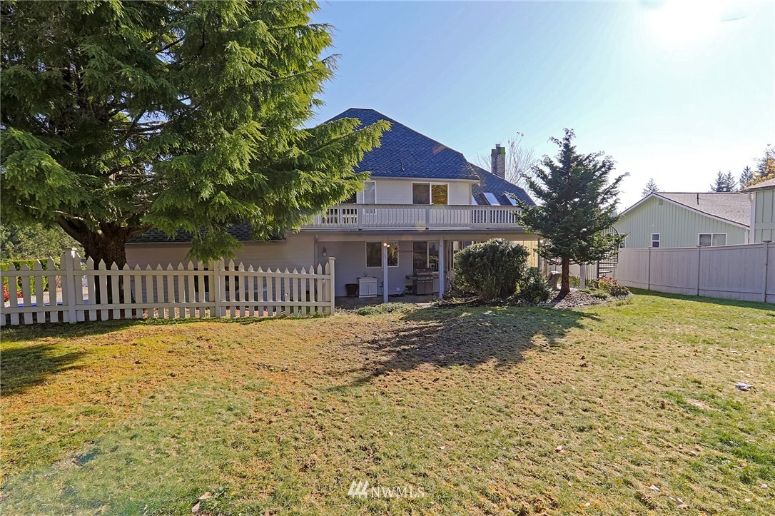 471 East Old Ranch Road Allyn, WA 98524 - Photo 4 of 25 Gallery Image 4