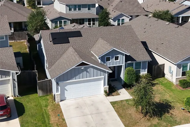 $2,100 | 8307 Dampton Lane, Austin, TX 78744