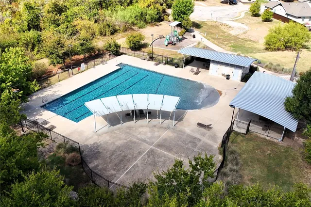 $2,100 | 8307 Dampton Lane, Austin, TX 78744