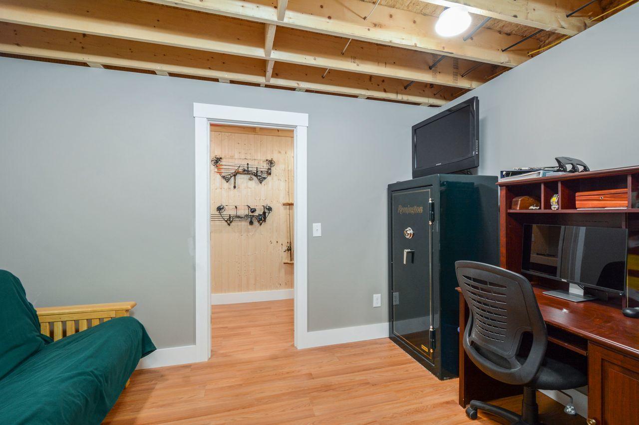 653 Hallowell Road Pownal, ME 04069 - Photo 27 of 45 026-photo-8154960