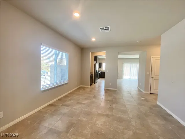 $2,995 | 5326 Java Plum Street, Las Vegas, NV 89113