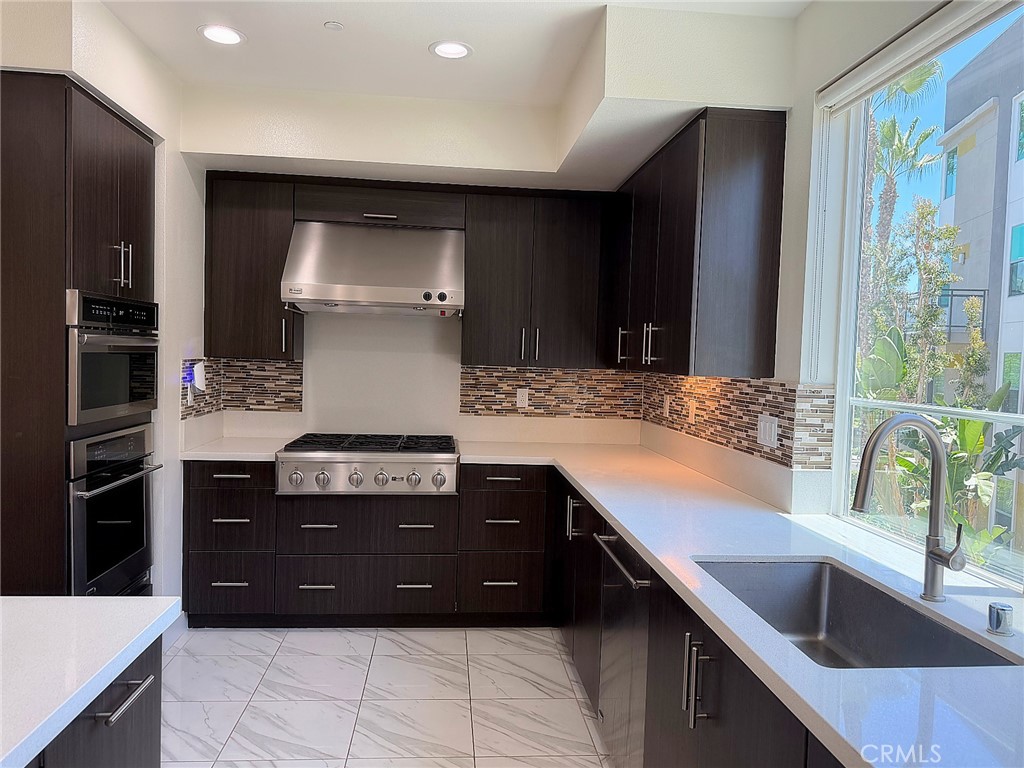 248 Rockefeller Irvine, CA 92612 - Photo 22 of 76