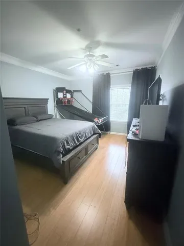 $2,400 | 2015 Barrett Lakes Boulevard, Unit 111, Kennesaw, GA 30144