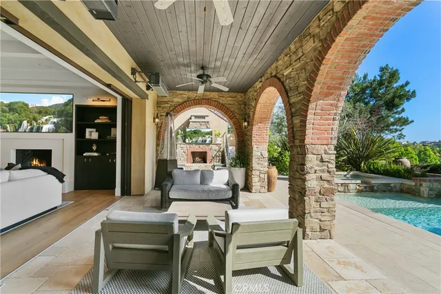 $7,499,999 | 4 Thomas Road, Ladera Ranch, CA 92694