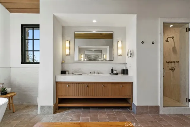 $7,499,999 | 4 Thomas Road, Ladera Ranch, CA 92694