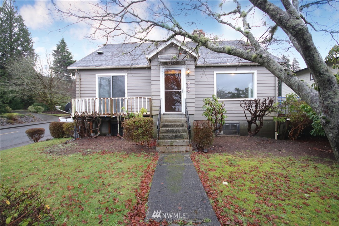 932 Burns Cosmopolis, WA 98537 - Photo 2 of 23 Gallery Image 2