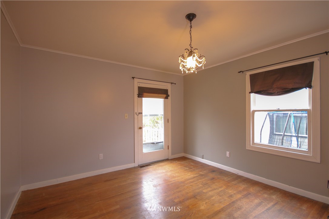 932 Burns Cosmopolis, WA 98537 - Photo 20 of 23 Gallery Image 20