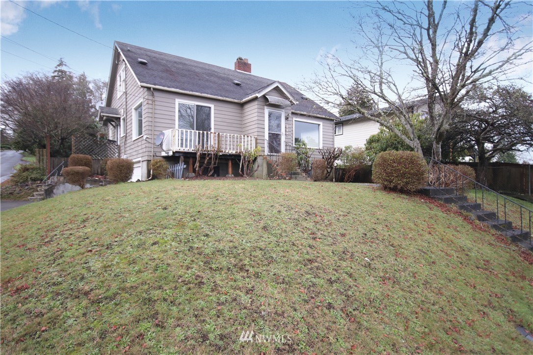 932 Burns Cosmopolis, WA 98537 - Photo 4 of 23 Gallery Image 4