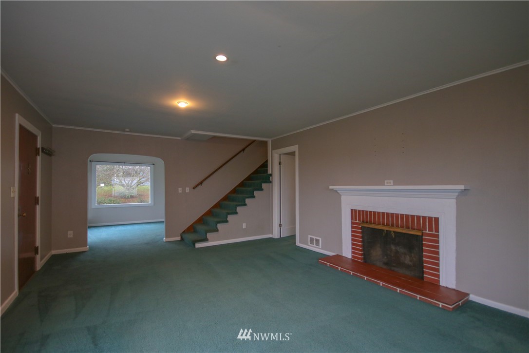 932 Burns Cosmopolis, WA 98537 - Photo 9 of 23 Gallery Image 9