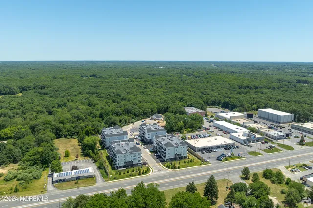 a large building with a lot of windows