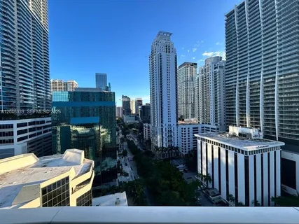 $5,400 | 951 Brickell Avenue, Unit 2011, Miami, FL 33131