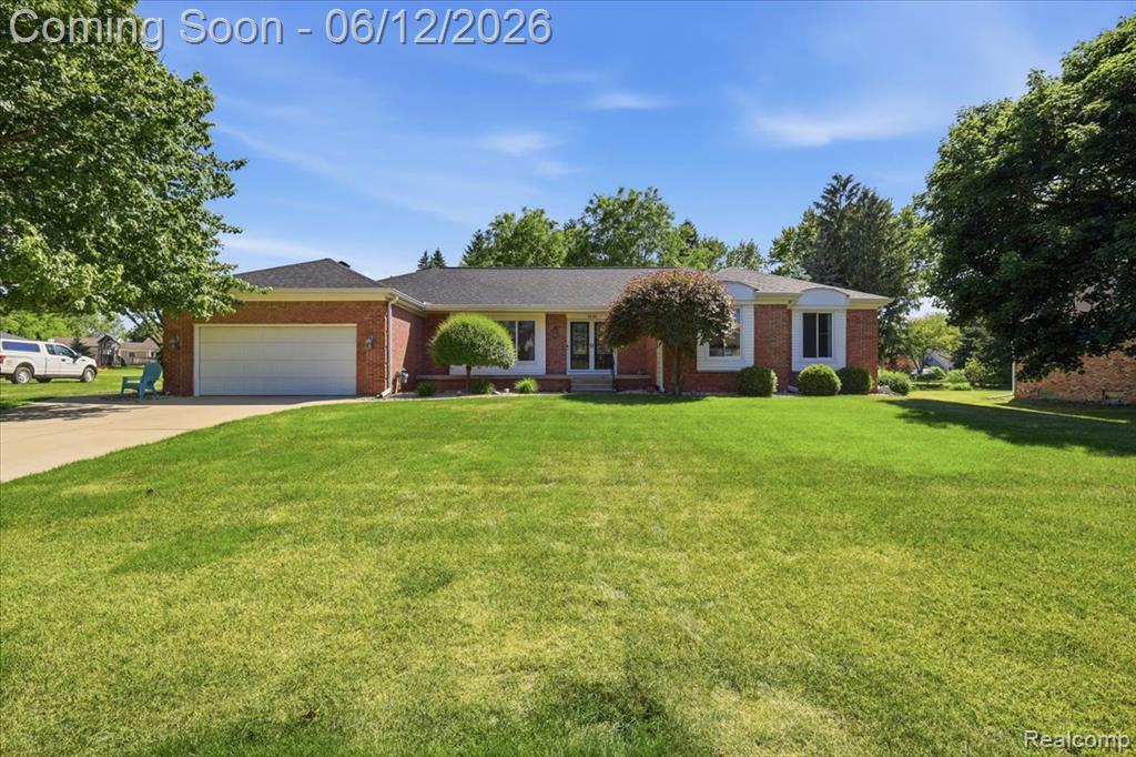5048 Tree Hill Road Grand Blanc, MI 48439 - Photo 2 of 60
