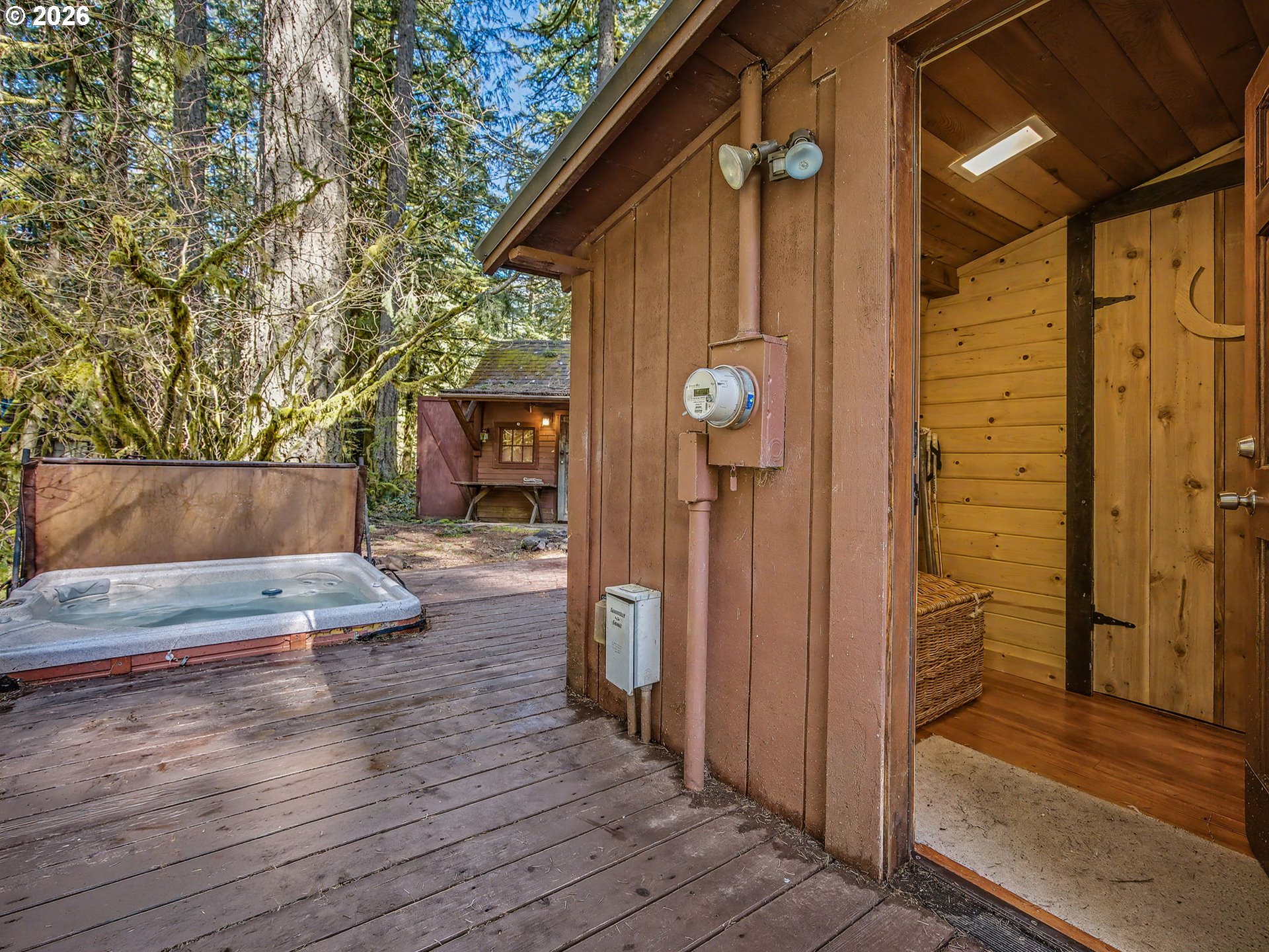 26897 East Road 15 Rhododendron, OR 97049 - Photo 25 of 38 Gallery Image 25
