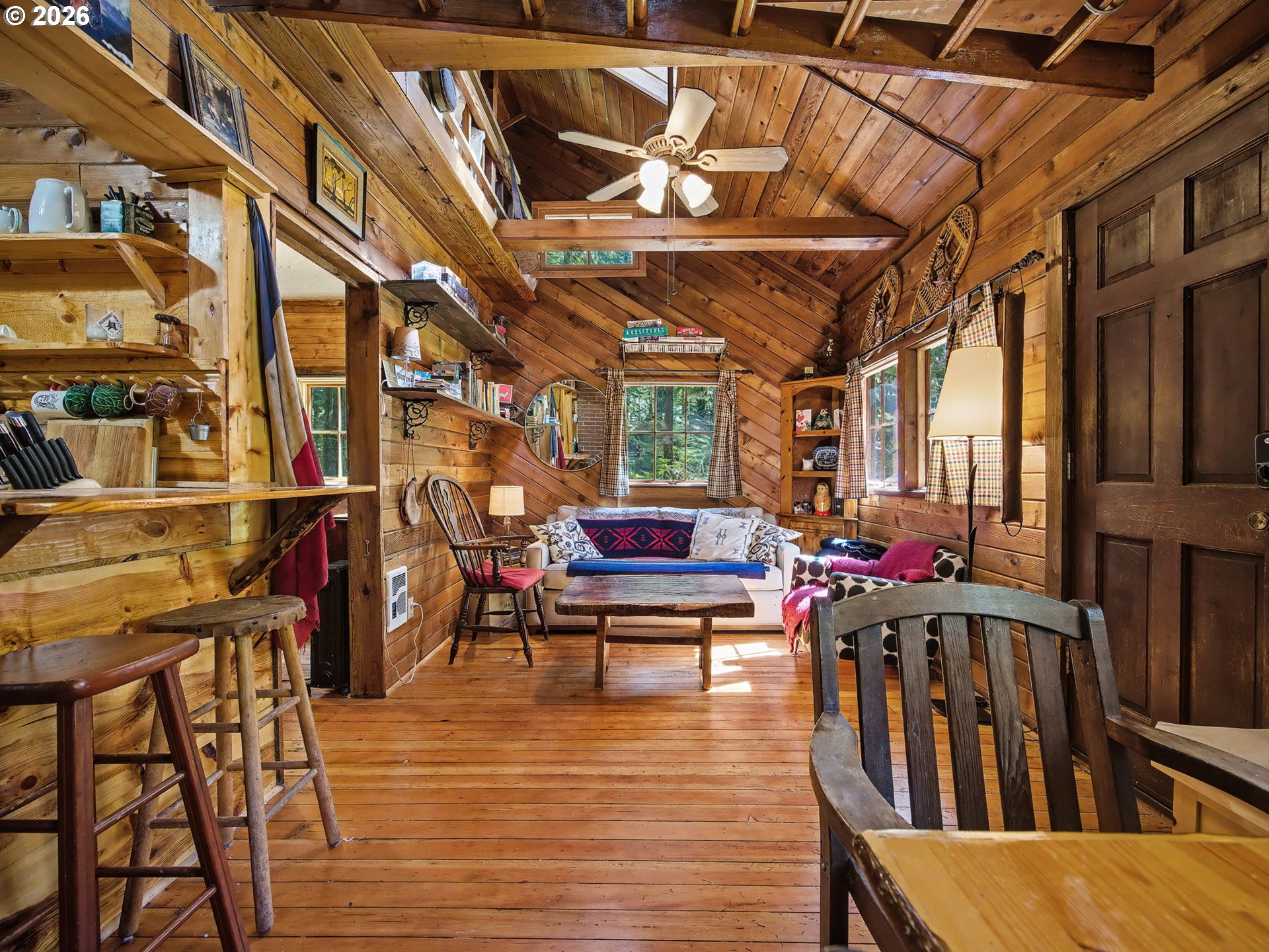 26897 East Road 15 Rhododendron, OR 97049 - Photo 7 of 38 Gallery Image 7