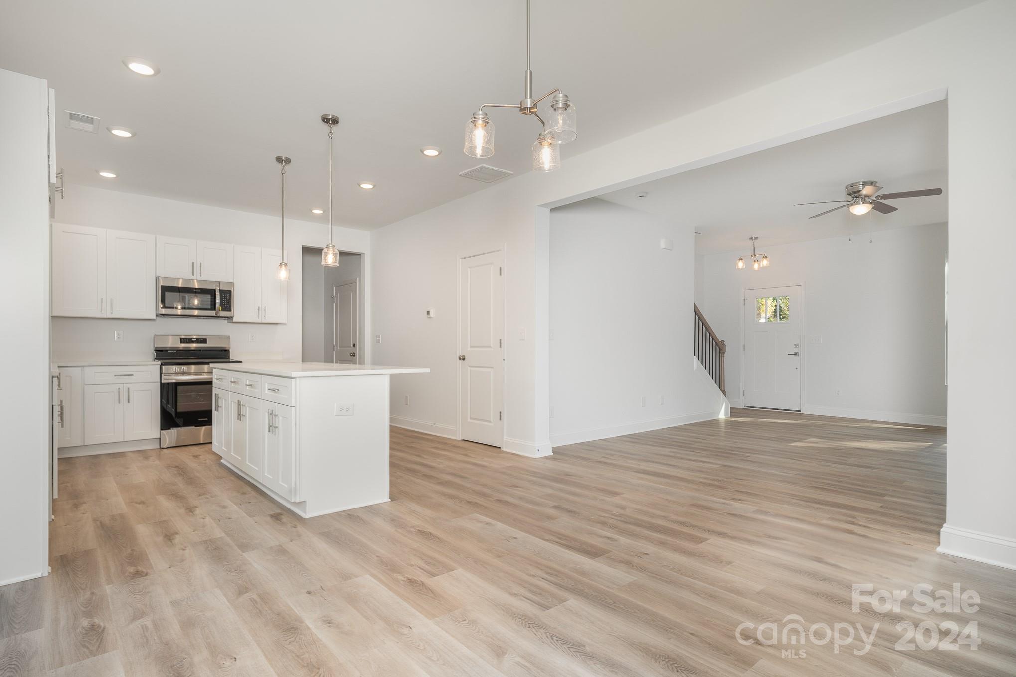 7132 Plott Road Charlotte, NC 28215 - Photo 15 of 33 Gallery Image 15