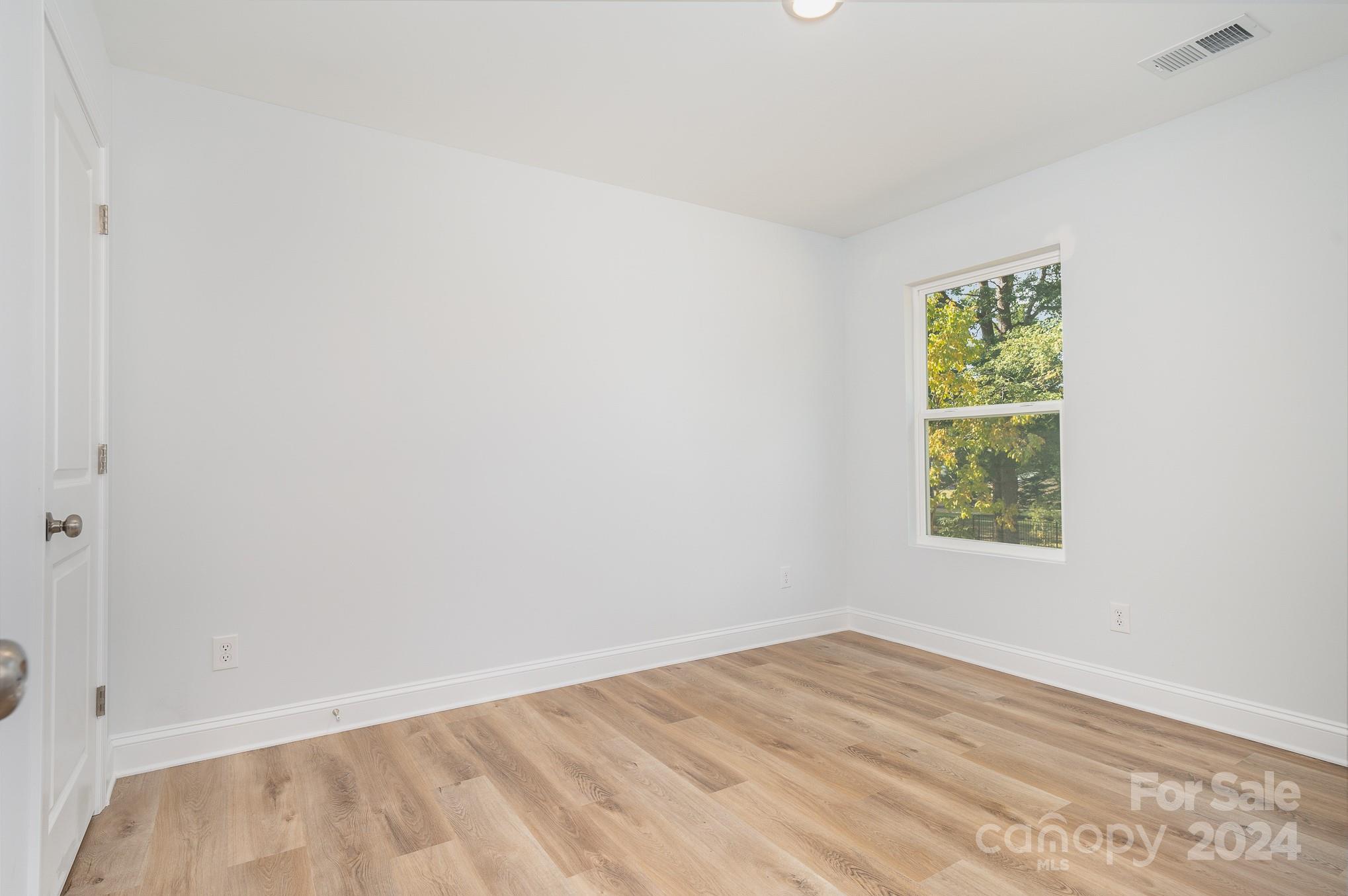 7132 Plott Road Charlotte, NC 28215 - Photo 27 of 33 Gallery Image 27