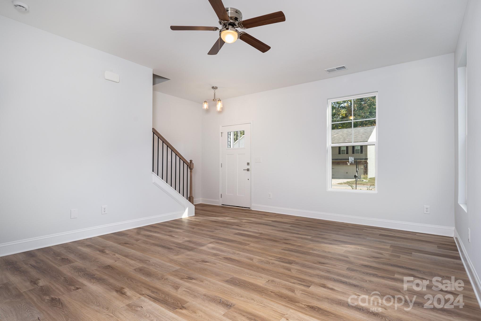 7132 Plott Road Charlotte, NC 28215 - Photo 8 of 33 Gallery Image 8