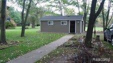 5801 Mabley Hill Road Fenton, MI 48430 - Photo 25 of 32 Garage 5801 Mabley.jpg