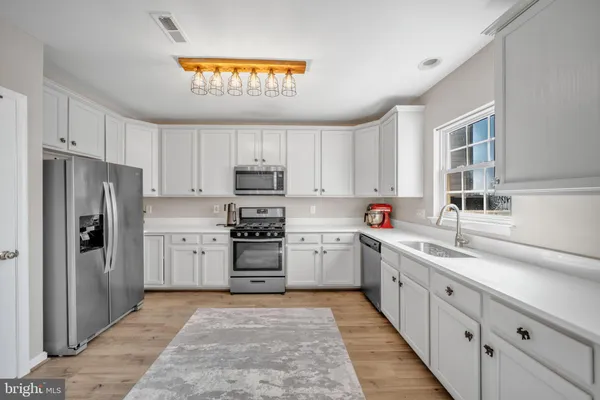 $3,500 | 6340 Cullen Place, Haymarket, VA 20169